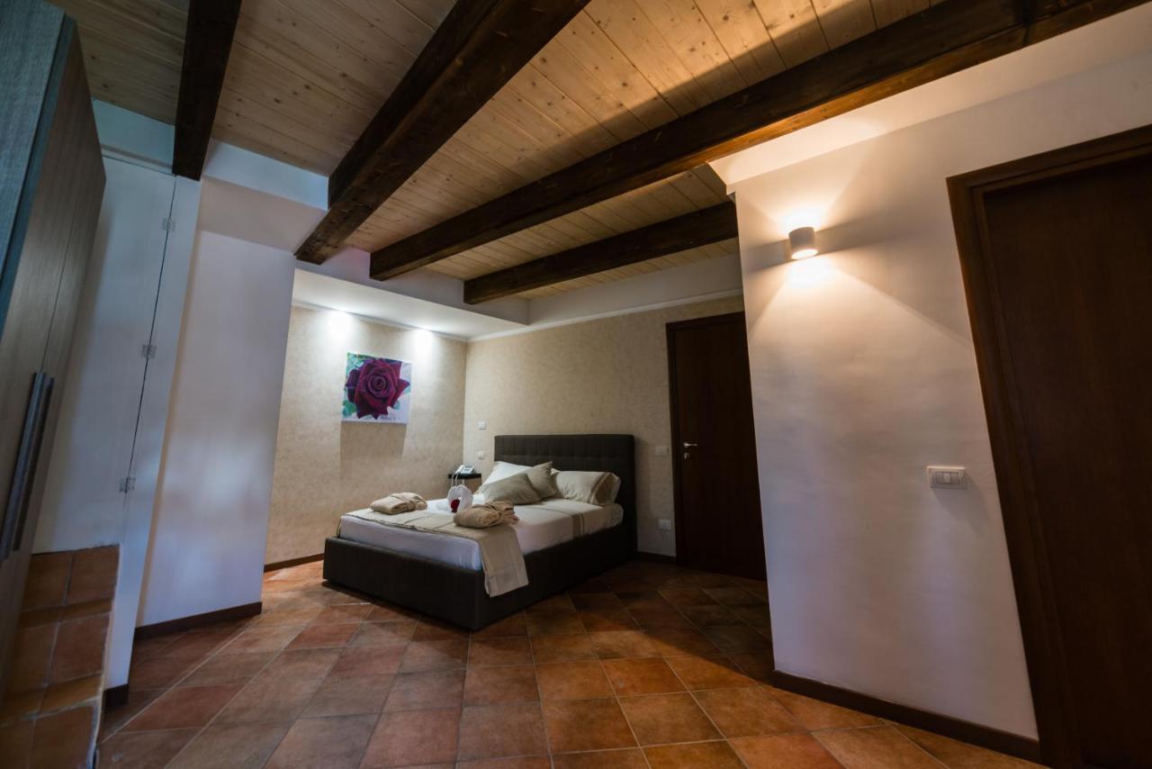 Le Undici Rose Hotel Viterbo Exterior photo